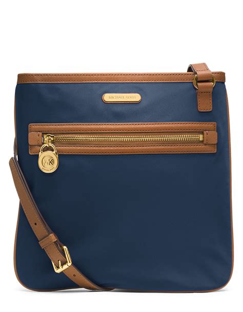 michael kors kempton large pocket nylon crossbody navy|Michael Kors Kempton Large Nylon Crossbody .